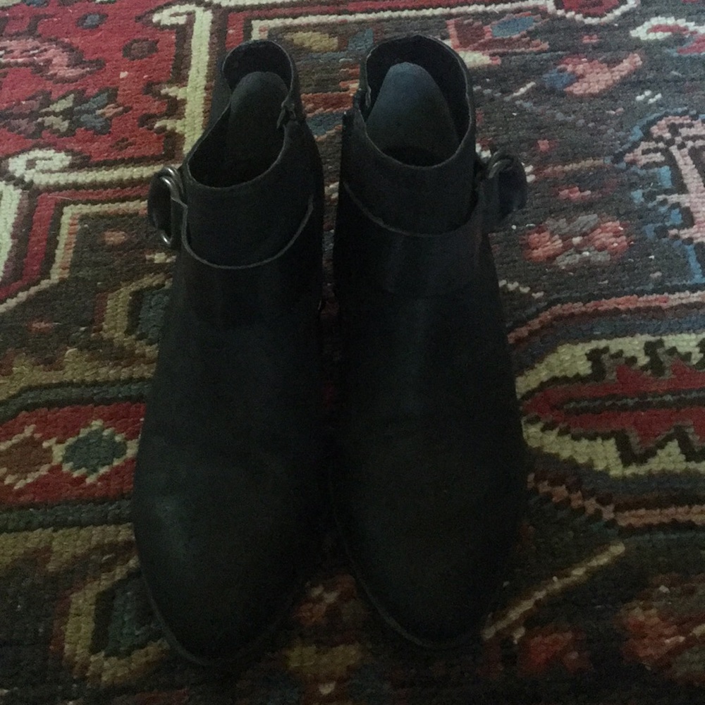 Cute Black Booties - image 2